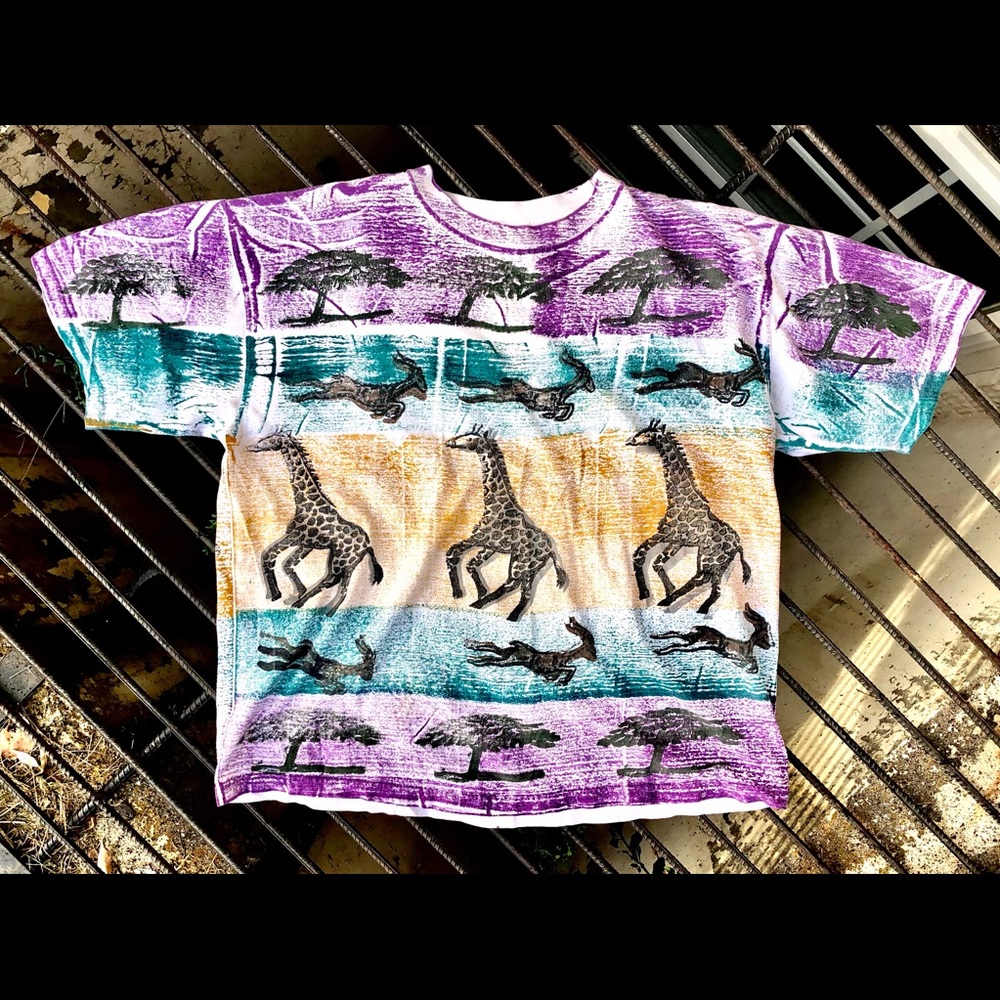 VTG NO BOUNDARIES AFRICA SAFARI TEE PASTEL ART USA